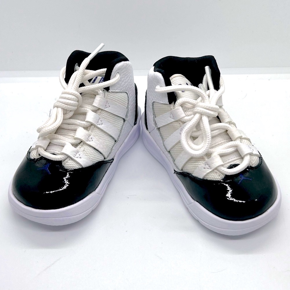 Jordan Max Aura Black Sneakers Box - Picture 3 of 15